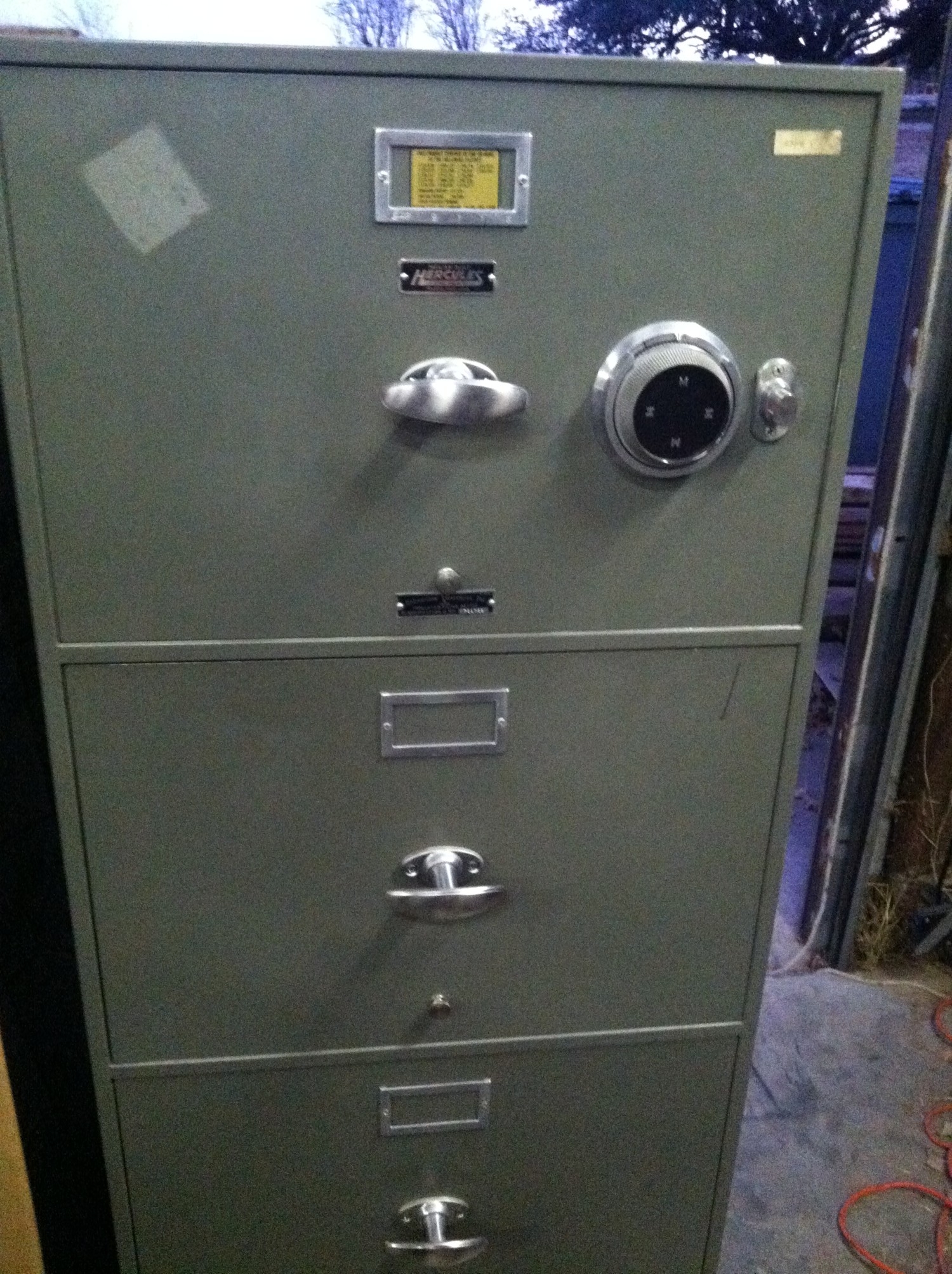 Here is a Hercules fire file safe that we moved Tarrant County Lock